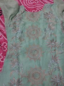 Pakistani Suit
