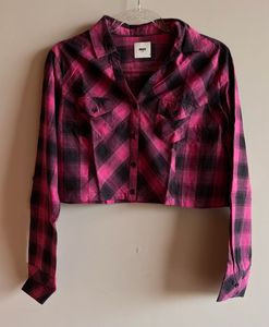 Custom Cropped Shirt