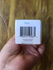 The Ordinary 10% Lactic Acid Serum 70% Left