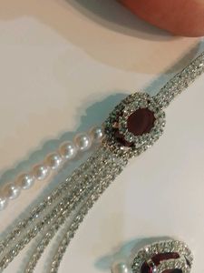 Stone And Pearls Necklace With Earings