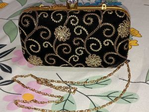 Elegant Black &amp; Gold Embellished Clutch