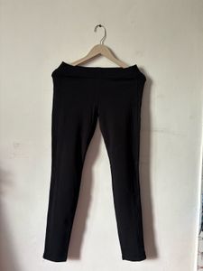 Uniqlo Women's Black Slim Pant