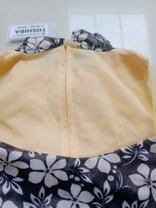 new Girl&#39;s Ethnic Dress