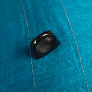 Abalone shell statment ring