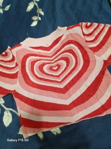 Heart Pattern Knit Top