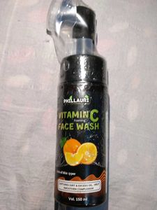 Vitamin C Foaming Face Wash