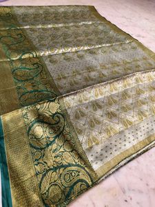 High Quality Pattu Saree With Blouse Piece 💓