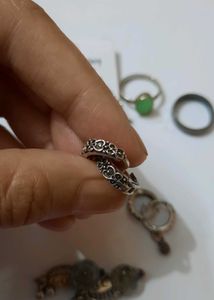 Vintage Silver Tone Drop Earrings And Ring Set 8