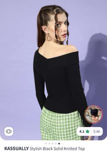 Stylish Black Knitted Top