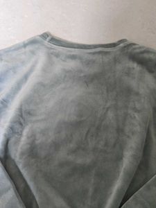 Instagram Sweatshirt - Soft &amp; Stylish