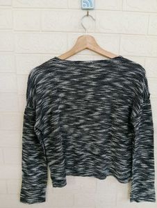 Stylish Knit Sweater crop