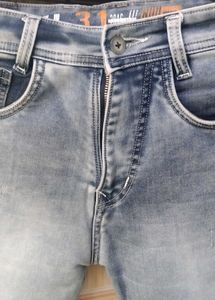 Light Wash Slim Fit Jeans