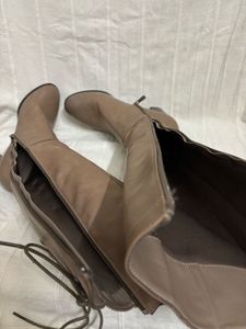 LEATHER LACE BACK BLOCK HEEL HIGH BOOTS