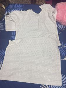 White Embroidered Kurta
