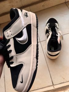 Nike Dunk Low Stussy Collab