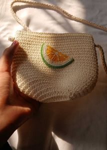 A sling purse