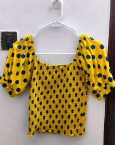 ONLY Branded Top