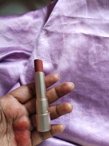 Mars Khoobsrat Kuchipudi Lipstick