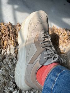 Luna Blu Chunky Sneakers (size 41)