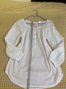 H&amp;M White Top Size Euro 38