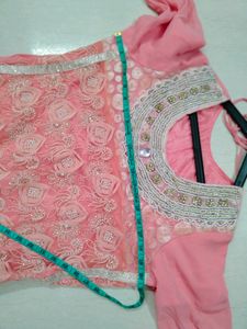 PAKISTANI SUIT FOR WOMEN