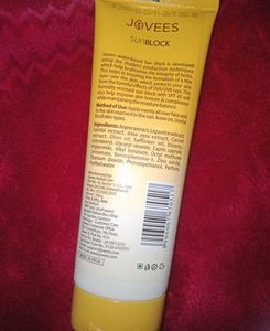 Jovees Sunblock SPF 45