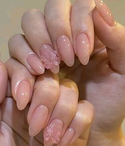 Savana Press on Nails