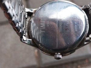 Timex Silver Watch Latest Design Day/Date Men&#39;s