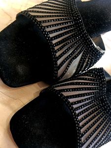 Black Flats