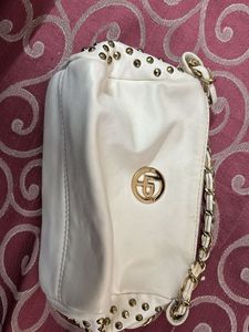 Lino Perros White Sling Bag