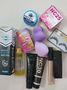 CA CAYLA all in 1 face make up combo