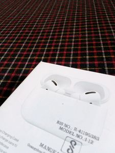 Apple Earpods For Gaming And Regular Use ,New