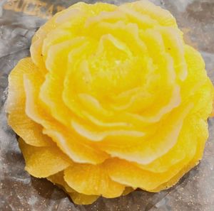 Yellow Rose Decorative Candle