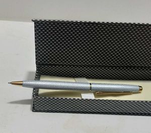 Submarine Pen