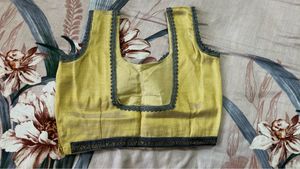 Set Of 2 Blouse With Chain