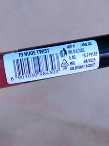 Lakme Nude Lip Stick
