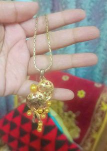 Like New pendant chain