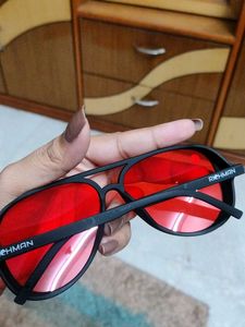 Red Tainted Glass Sunglasses