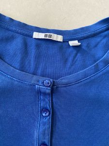 UNIQLO Blue Long Sleeve Top/ T-shirt