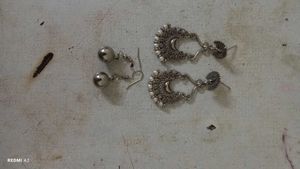 earrings & studs
