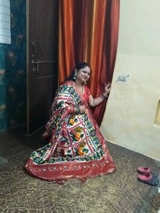 lahnga Marwadi look choli chunri