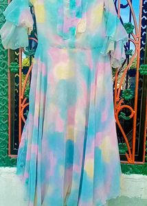 3 combo gawn like new drees