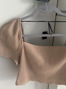 H&amp;M Ribbed Puff Sleeve Top