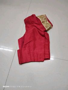 Elegant Red &amp; Cream Saree