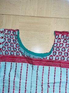 Blue &amp; Pink Printed Kurti