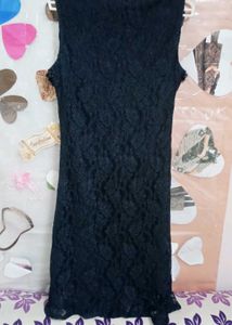 Globus Elegant Black Lace Dress