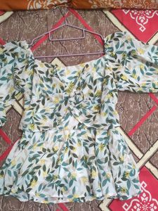 Floral Print Top