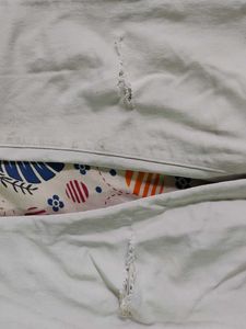 Distressed White Tone Jeans