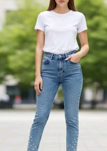 Stylish Pearl Detail Jeans