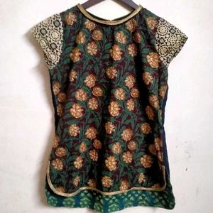 Imara Floral Print High Low Top